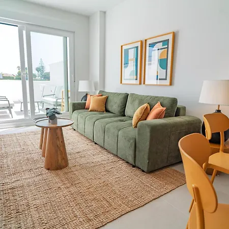 Sea View Celere Апартаменти *