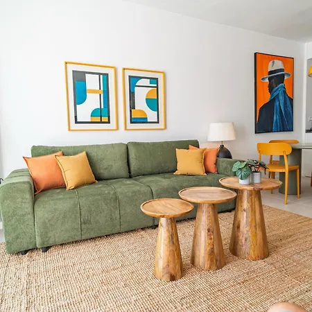 Sea View Celere Апартаменти *