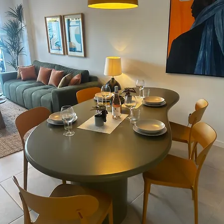 Sea View Celere Апартаменти *
